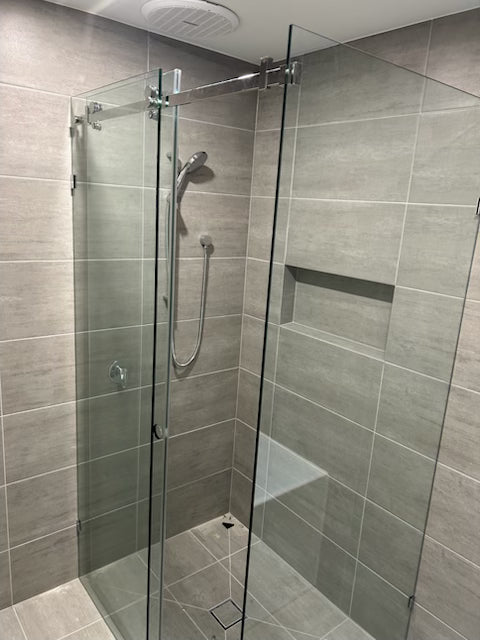SHOWERSCREENS AND MIRRORS